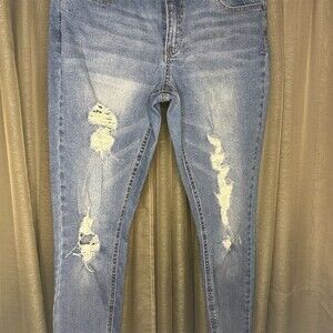 Refuge Jeans Womens Size 8 Blue Light Wash Distressed Skinny Stretch Mid
